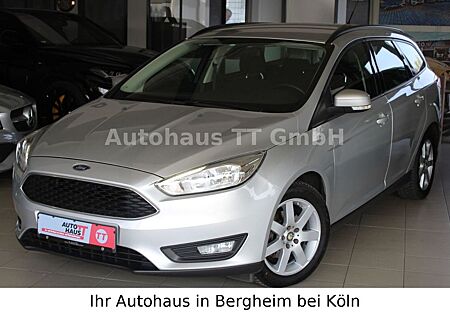 Ford Focus 1,0 EcoBoost Business Turnier°Navi°PDC°SHZ