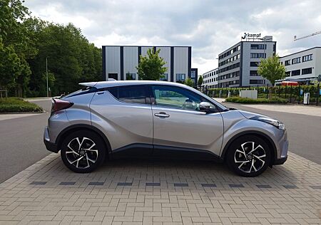 Toyota C-HR 1.8-l-VVTi Hybrid Team Deutschland Team...