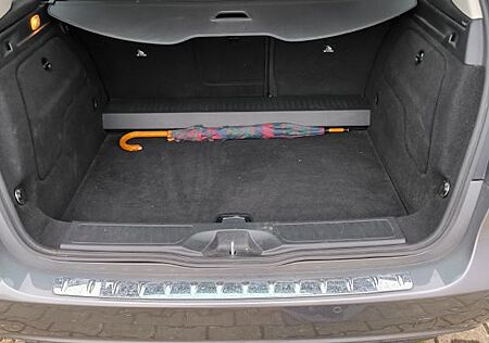 Mercedes-Benz B 180 BlueEFFICIENCY Edition 1 Edition 1