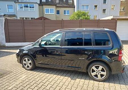 VW Touran Volkswagen 1.4 TSI 103kW DSG -