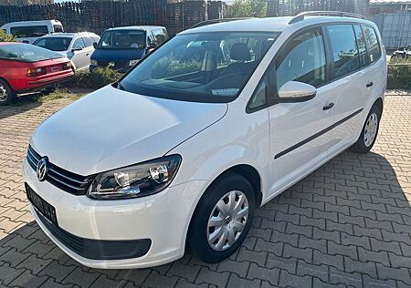 VW Touran Volkswagen Trendline