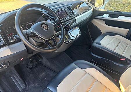 VW T6 Multivan Volkswagen Highline mit Volllederausstattung