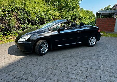 Peugeot 307 CC Cabrio Leder HU & Service Neu