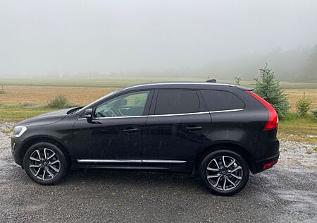 Volvo XC 60 XC60 D5 AWD Summum Geartronic Summum