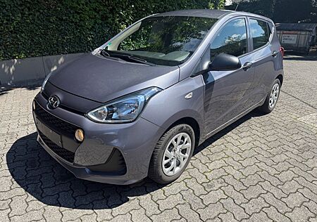 Hyundai i10 1.0 -