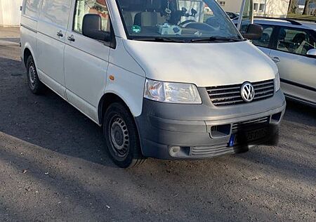 VW T5 Transporter Volkswagen LKW Zulassung mit dem 1.9 TDI Mot