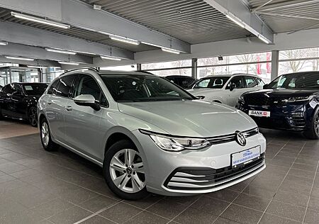 VW Golf Volkswagen VIII 2.0 TDI Var. Life ERGO+AHK+ACC+KAMERA