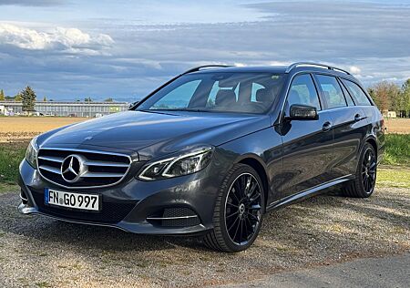 Mercedes-Benz E 220 BlueTEC T AVANTGARDE AVANTGARDE