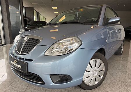 Lancia Ypsilon 1.2  Oro Tüv Radio Klima
