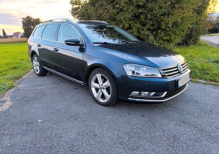 VW Passat gebraucht kaufen VW Passat Volkswagen 2.0 TSI DSG Comfortline *AHK *DCC