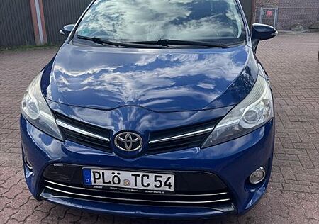 Toyota Verso 2.0l D-4D Life 5-Sitzer Life