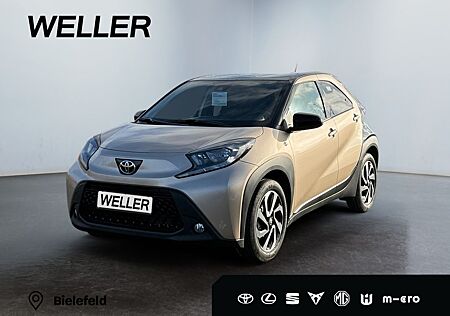 Toyota Aygo (X) gebraucht kaufen Toyota Aygo (X) Teamplayer *ACC*CarPlay*CAM*SHZ*Bi-Tone*