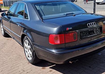 Audi S8 4.2 tiptronic quattro-Top Zustand-Neuer Tüv