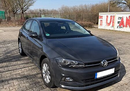 VW Polo Volkswagen 1.6 TDI SCR 70kW DSG Highline Highline