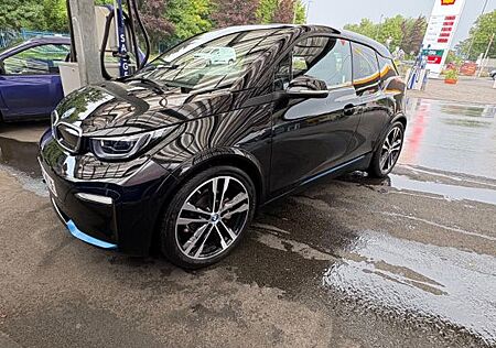 BMW i3s (120 Ah), 135kW, Navi Prof, ACC, Wärmepumpe