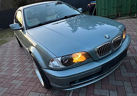 BMW 325Ci -