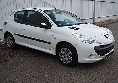 Peugeot 206 + Basis SERVICE NEU TÜV 06/27