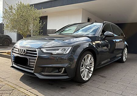Audi A4 Avant quattro 3xS-Line LED 19Zoll ACC