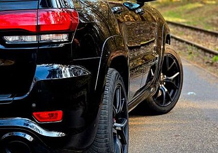 Jeep Grand Cherokee SRT Sonderm. NIGHT, 6.4l V8 HEMI