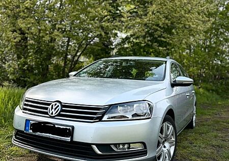 VW Passat Variant Volkswagen 1.6 TDI BlueMotion Variant Bl...