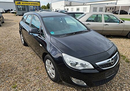 Opel Astra J Sports Tourer Selection 2. Hand
