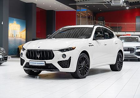 Maserati Levante *LUFTFEDERUNG*H&K*LED*21"LM*NAVI*1-HAN*