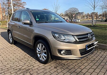 VW Tiguan Volkswagen 1.4 TSI 90kW BlueMot Tech Sport & Sty...