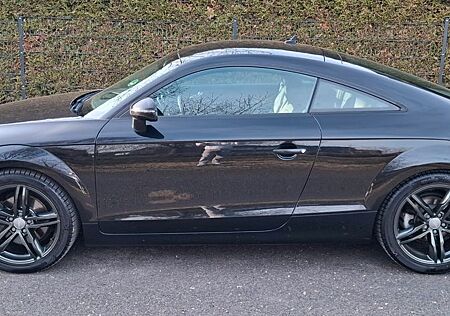 Audi TT Coupe 1.8 TFSI -