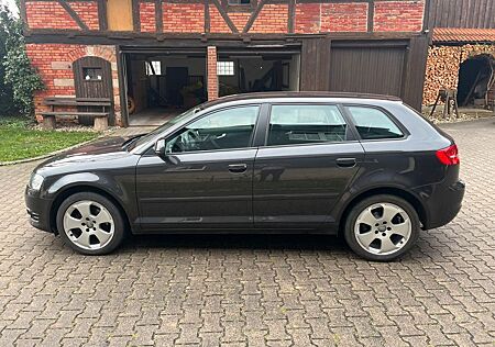 Audi A3 1.4 TFSI Attraction Sportback Attraction