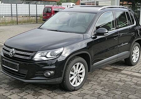 VW Tiguan Volkswagen Sport & Style BMT/Bi-Xenon/Sitzheizung