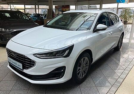Ford Focus 1. EcoBoost Mild-Hybrid Titanium Style,