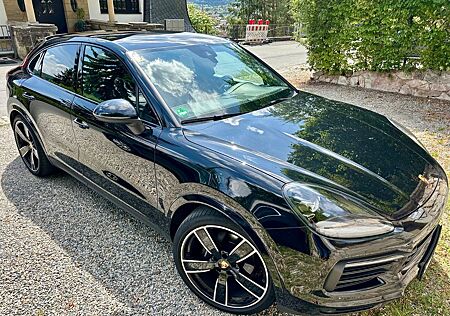 Porsche Cayenne Coupe AHK 22 Zoll PANO Luft