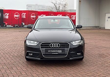 Audi A4 Avant Attraction Navi SHZ AHK 6-Gang