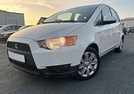 Mitsubishi Colt Lim. 5-trg. Invite Garantie**