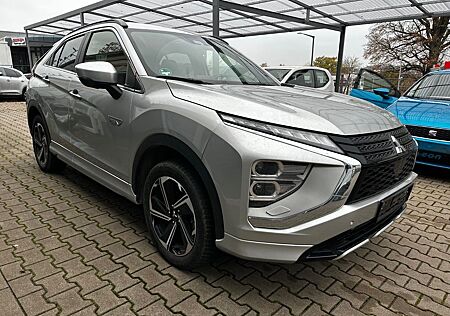 Mitsubishi Eclipse Cross Plus Select Hybrid 4WD*LED*Navi*