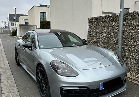Porsche Panamera GTS GTS . APPROOVED