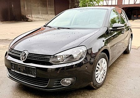 VW Golf Volkswagen 1.4 TSI DSG 90 kW Highline