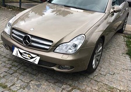 Mercedes-Benz CLS 320 CDI Facelift 1 Hand Scheckheft bei MB