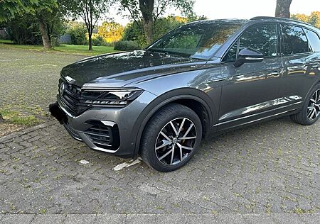 VW Touareg Volkswagen 3.0 V6 TDI SCR 4MOTION Tiptronic -