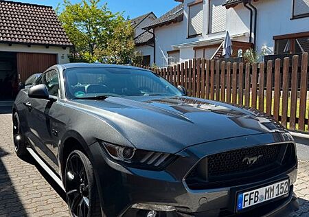 Ford Mustang 5.0 Ti-VCT V8 Black Shadow Edition A...