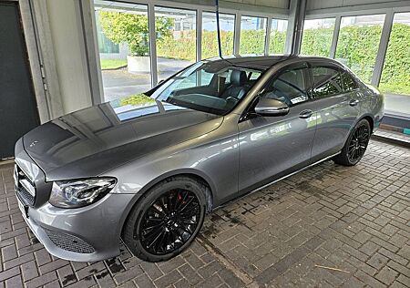 Mercedes-Benz E 200 EXCLUSIVE Autom. EXCLUSIVE