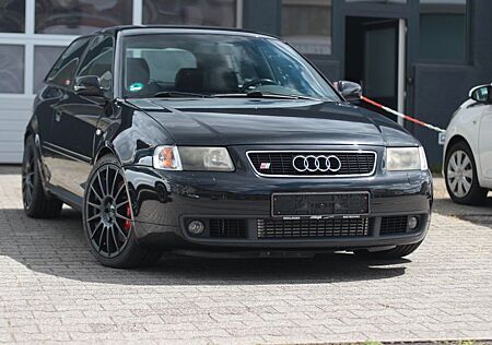 Audi S3 1.8T quattro - 8L APY