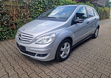 Mercedes-Benz B 150 B -Klasse B, Klima, Sitzheizung