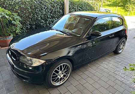 BMW 118i -