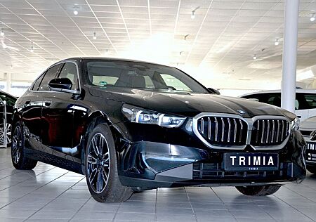 BMW 520i A | HUD | LED | 4 ZONEN | HARMAN | ACC