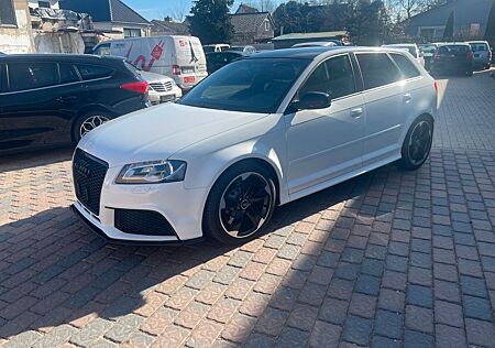 Audi RS3 Sportback 2.5 TFSI quattro NAVI, Leder
