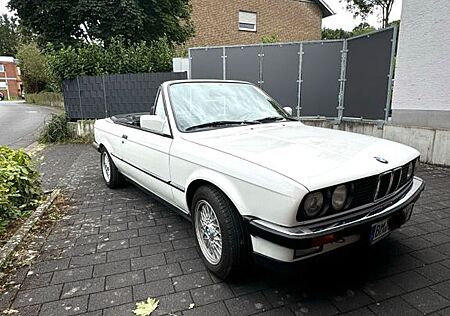 BMW 320i Cabrio