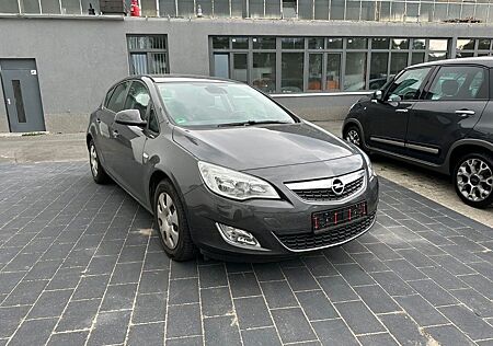 Opel Astra 1.4 Turbo Motor läuft unruhig