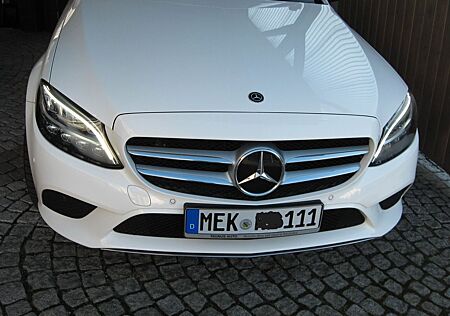 Mercedes-Benz C 400 4MATIC T Autom. - Garantie bis 11-2027