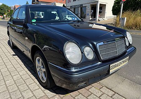 Mercedes-Benz E 200 ELEGANCE/Klima/ Automatik/Limousine